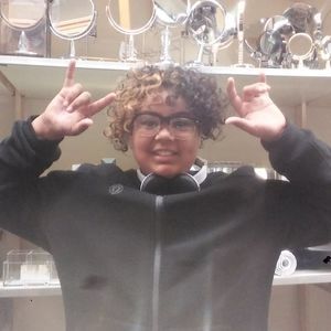 Meet your Posher, Aj